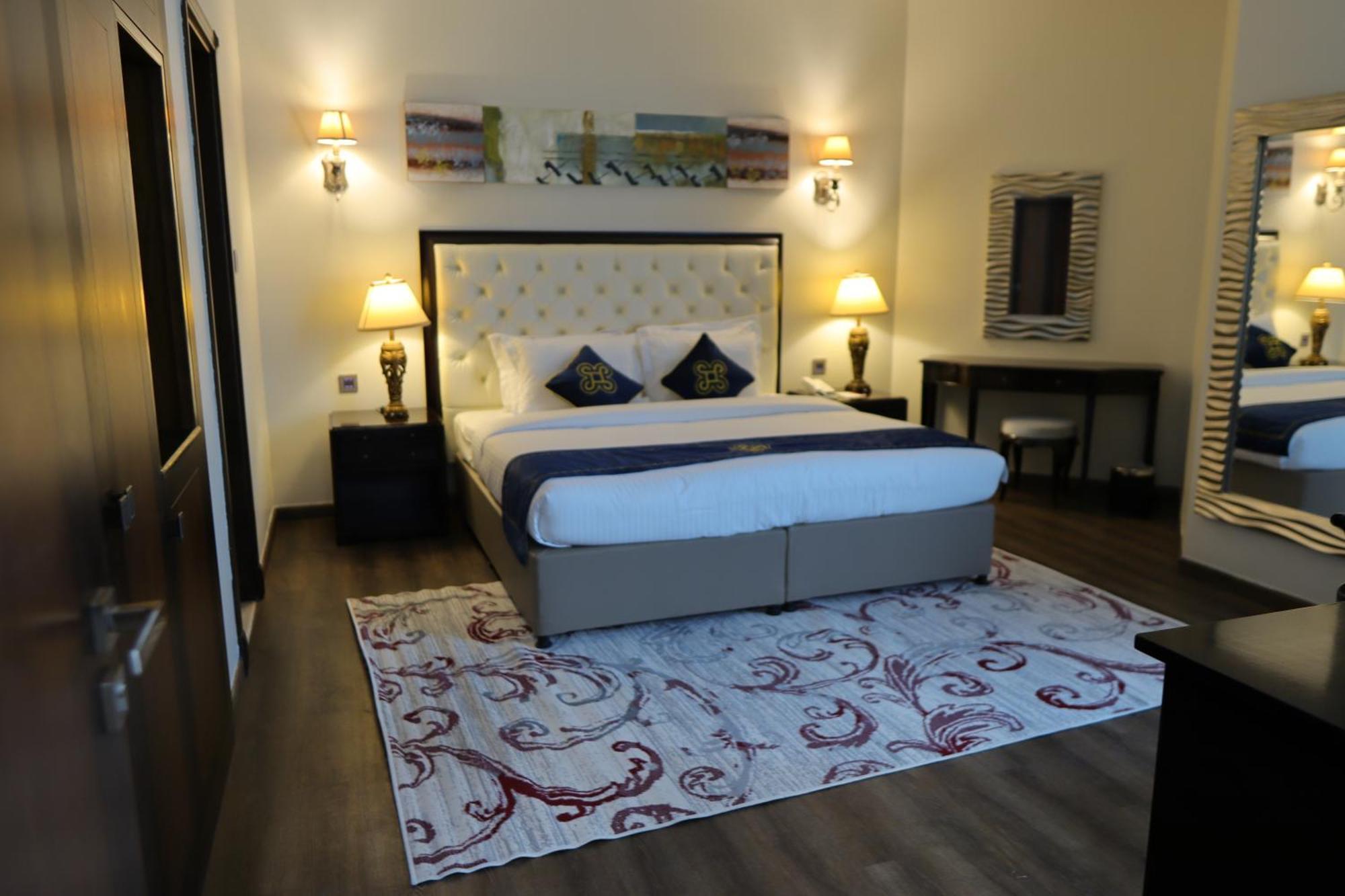 Seven Seas Hotel Дубай Екстер'єр фото